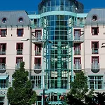 Orea Cristal Szálloda 4*