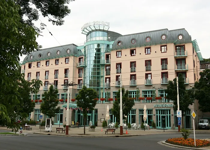 Orea Cristal Hotel 4*