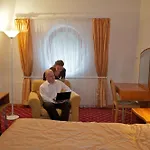 Orea Cristal Hotel 4*