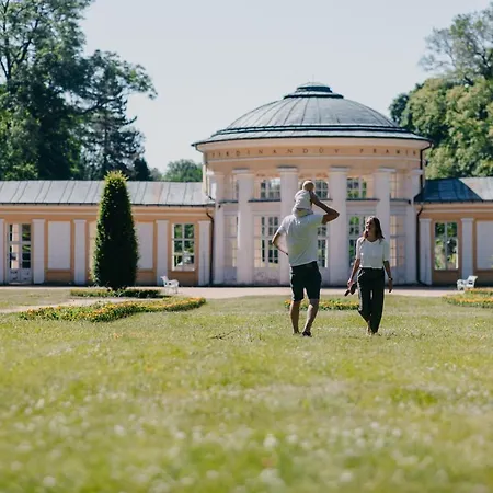 Готель Orea Cristal