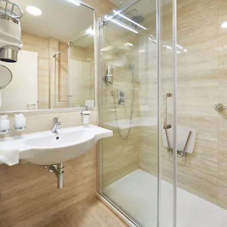 Hotel Orea Cristal 4*