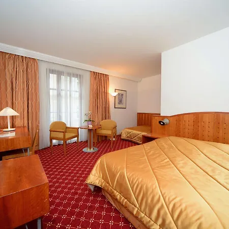 Hotell Orea Cristal