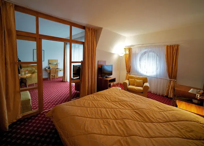 Orea Cristal Марианске-Лазне